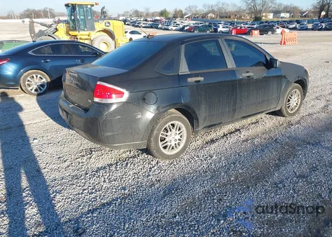 2010 Ford Focus Se z USA, uszkodzony, nr VIN 1FAHP3FN1AW168947